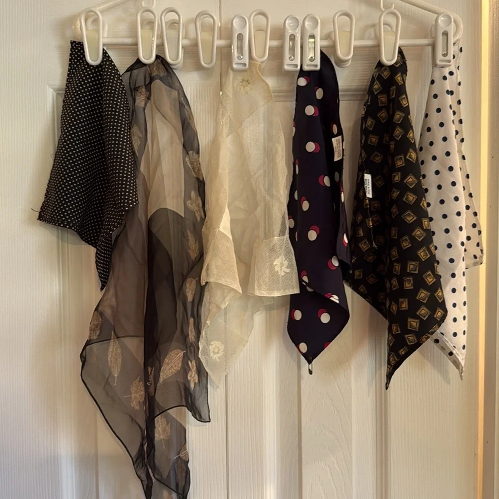 13 Elegant Multicolor Sheer neck & pocket Scarves Set 13 total - Picture 2 of 8